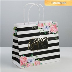 Пакет подарочный крафтовый «Gifts», 25 × 22 × 12 см