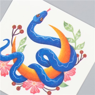 Татуировка на тело цветная "Змея на месяце с цветами" 6х6 см